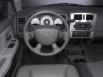 Dodge Dakota 2005 года